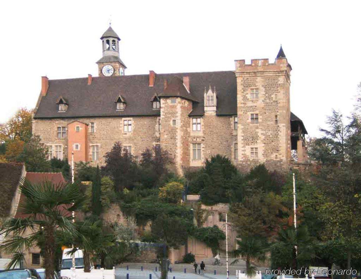 Centre Hotel 2*